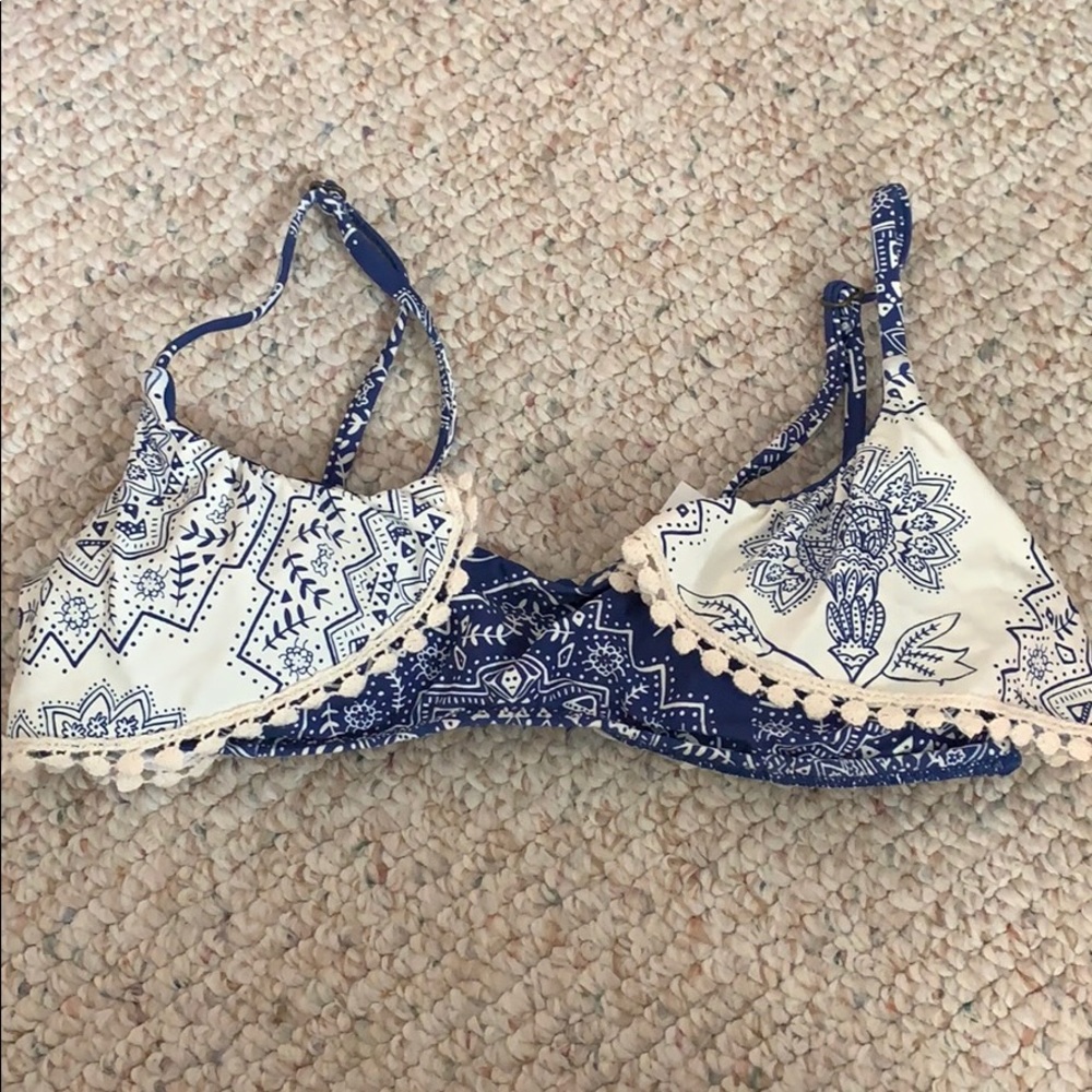 bikini top